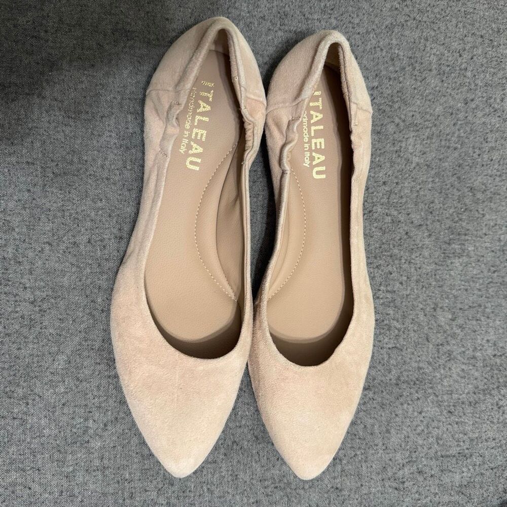 Italeau Mara Suede Women’s Ballet Flats in Nude/Blush color size 39 1/2